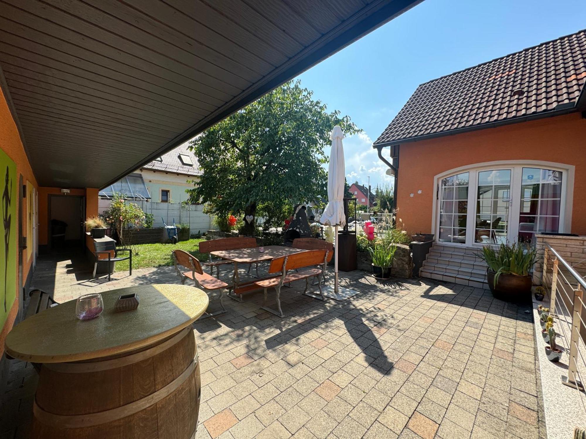B&B'S Im Aischgrund Adelsdorf Eksteriør bilde