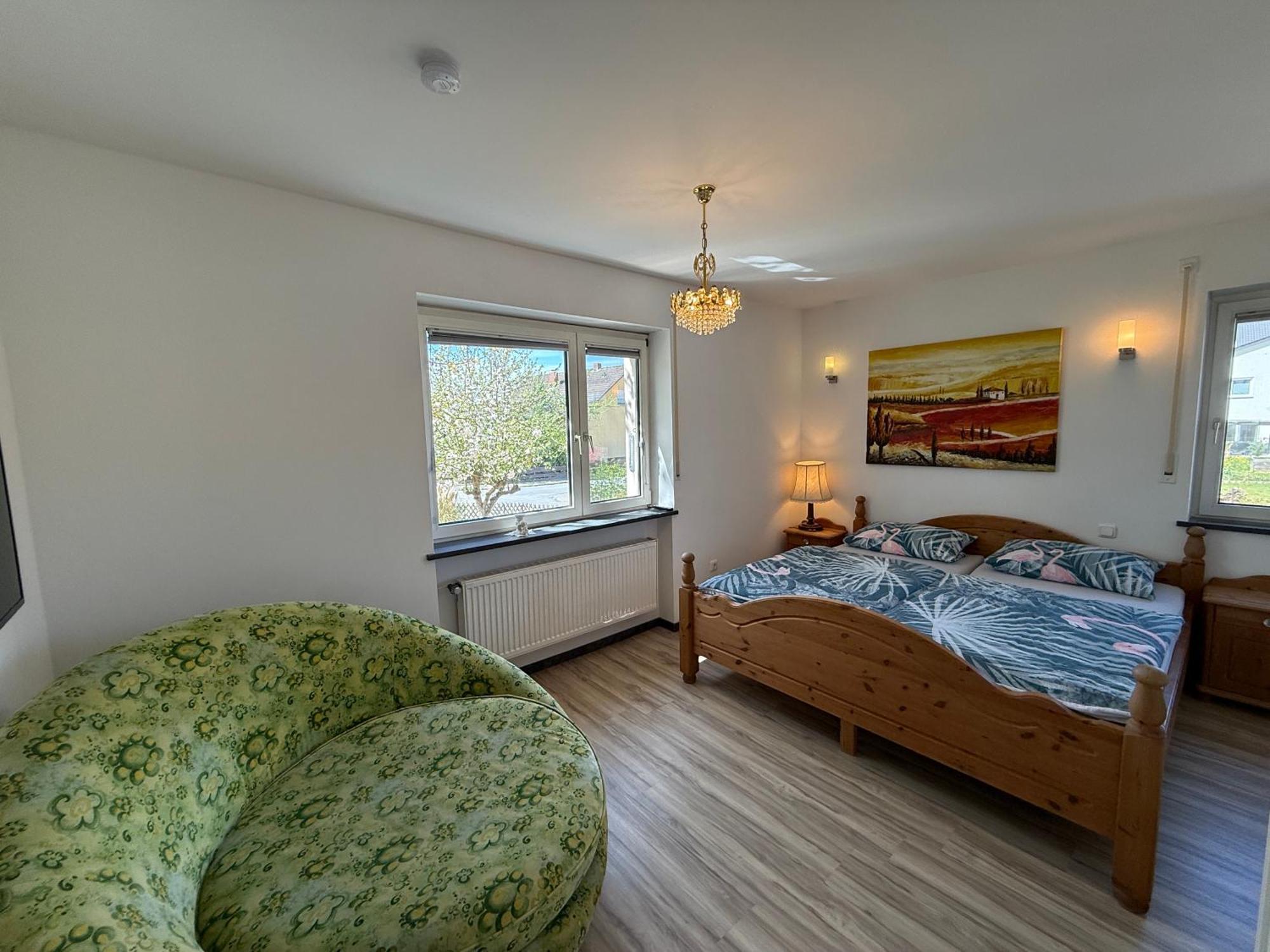 B&B'S Im Aischgrund Adelsdorf Eksteriør bilde